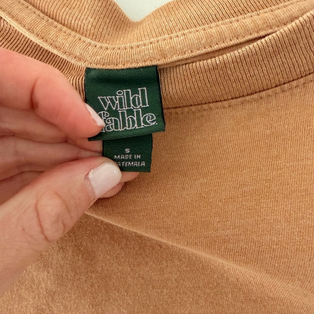 Like new! Wild Fable Cropped T-shirt - Picture 2 of 4